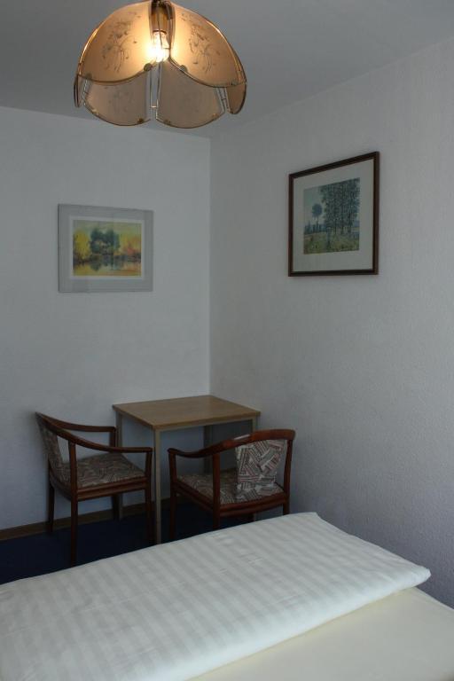 Hotel Diplomat Frankfurt am Main Ruang foto